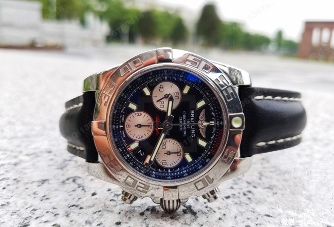breitling-090701